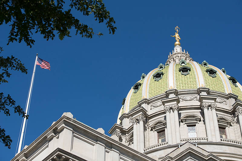 photo of the PA Capitol building