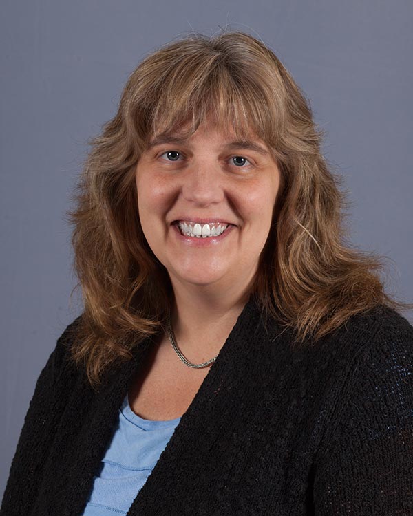 Image of Anna Hemingway.