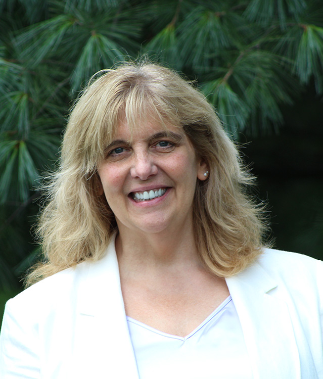 Image of Anna Hemingway